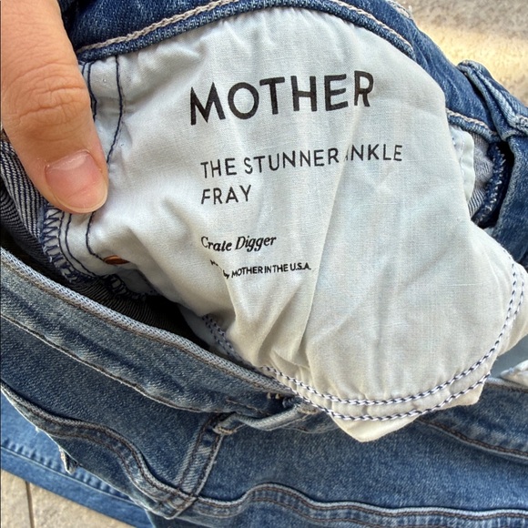 Classic Blue Denim Jeans - Picture 4 of 5